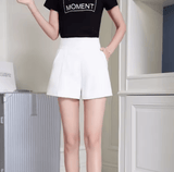 Women’s Black High-Waisted Shorts | Harajuku Elegance & Sexy A-Line Fit Women’s Black High-Waisted Shorts | Harajuku Elegance & Sexy A-Line Fit