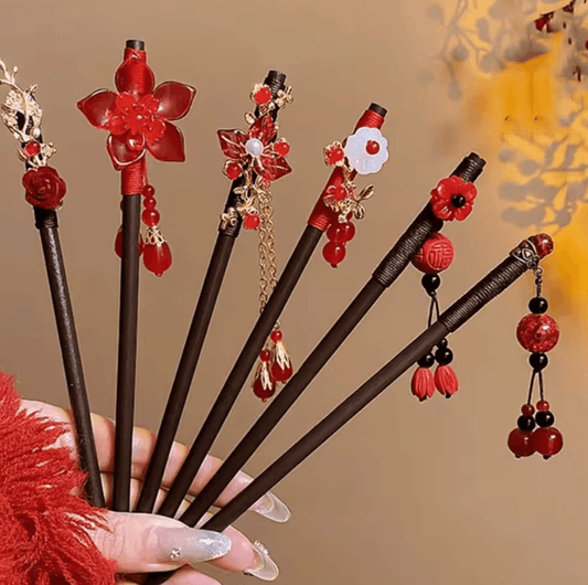 Antique Flower Wooden Hair Stick – Elegant Hanfu Hairpin with Tassel