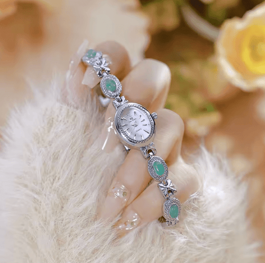 Women’s Natural Jade Bracelet Watch – Luxury Retro Gold Quartz Wristwatch with Small Oval Dial – Vintage Elegant Clock Gift for Ladies