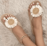 2025 Women’s Linen Flower Flip Flops – Flat Heel Summer Slides, Casual Outdoor Beach Slippers, Stylish Ladies Sandals 2025 Women’s Linen Flower Flip Flops – Flat Heel Summer Slides, Casual Outdoor Beach Slippers, Stylish Ladies Sandals