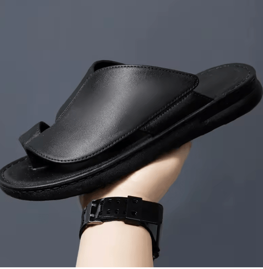 2025 Men’s Fashion Soft Bottom Slippers – Non-Slip Clip-Toe Beach Sandals | Casual Summer Outdoor Wear for Stylish Comfort