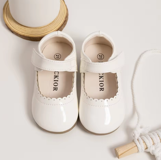 Girls’ Multi-Color Leather Shoes – Soft Sole Princess Style for Spring & Autumn | Breathable Baby Girl Shoes 2025