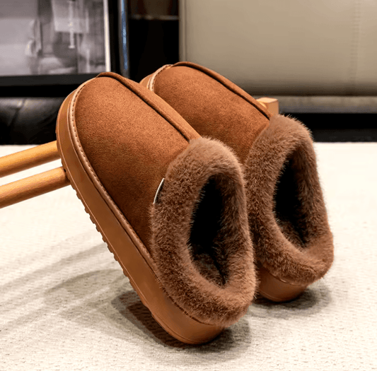 New Fluffy Winter Slippers for Men – Thick Sole, Warm Fur Lining, Anti-Slip Design