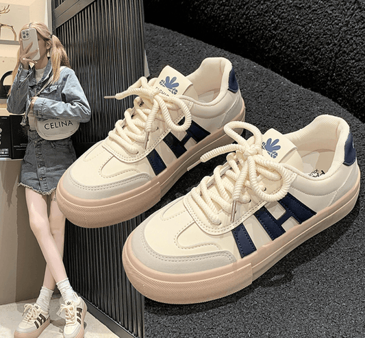 Thick-Soled Lace-Up Sports Board Shoes – Versatile & Stylish for Students