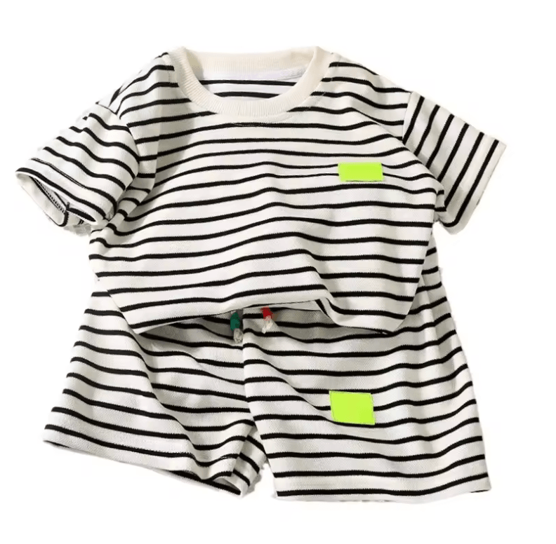 ☀️ 2Pcs Summer Outfit – Short Sleeve Tee & Shorts Set for Boys | Stylish & Comfy ☀️ 2Pcs Summer Outfit – Short Sleeve Tee & Shorts Set for Boys | Stylish & Comfy