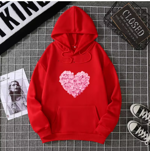Heart Print Graphic Hoodie – Cute & Comfy Pullover Sweatshirt for Girls – Loose Fit Casual Fashion Top