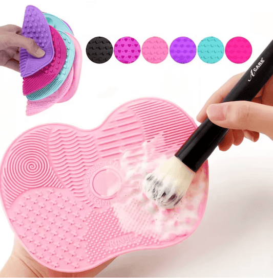 Apple-Shaped Makeup Brush Cleaning Pad – Silicone Cleaning Tool with Suction Cup
