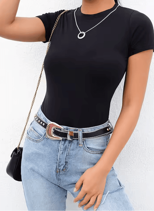 Casual Basic Bodysuit – Black & White Cotton Bodycon Top for Women