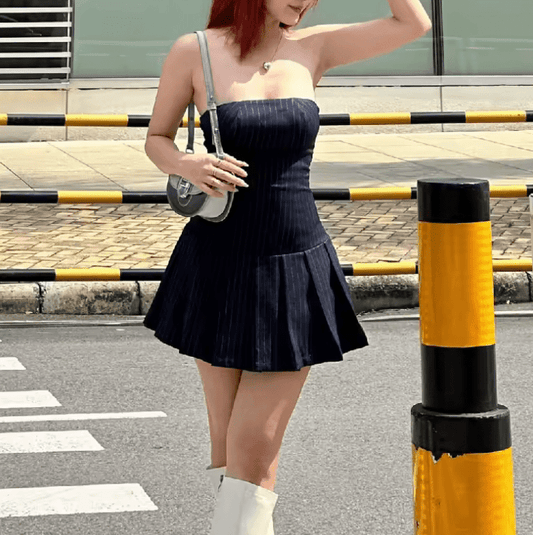 فستان كوري أنيق على شكل حرف A - فستان مخطط بدون أكمام بفتحة رقبة مائلة من Y2K