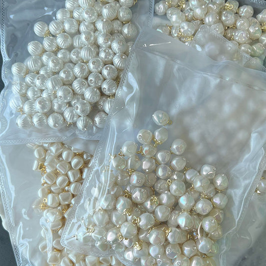 10pcs White Pearl Luster Decorative Shank Buttons