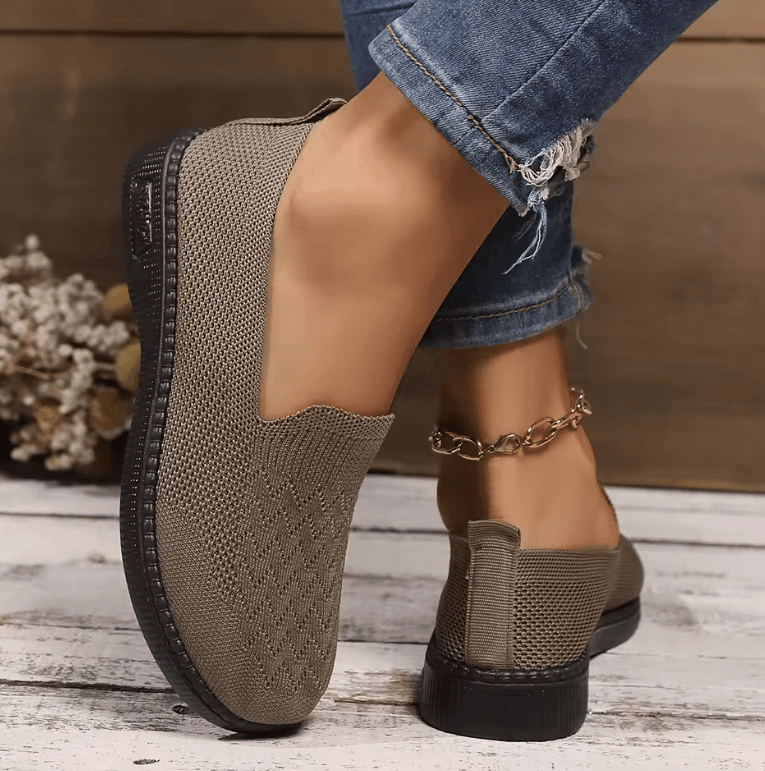 2024 Women’s Flat Shoes – Spring/Autumn Fashion Round Toe Breathable Mesh Casual Comfortable Flats
