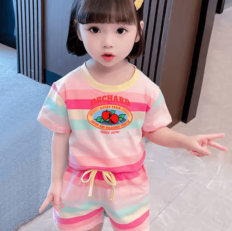 🌸 Cute Hello Kitty Summer Set – Short Sleeve T-Shirt & Elastic Waist Shorts for Baby Girls