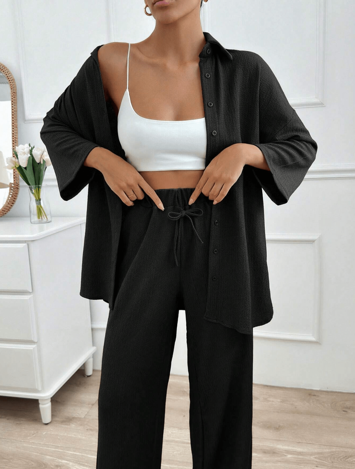 2025 Tenue d'été féminine en 2 pièces - ensemble de pantalons et chemises à jambes larges à taille haute - costume de mode décontracté pour la taille plus et le chic quotidien