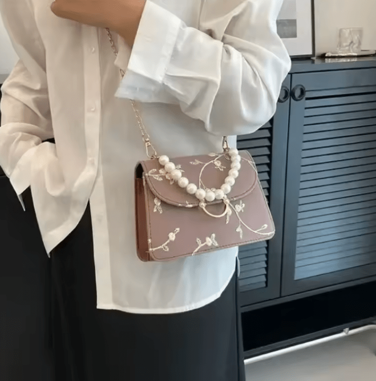 2025 New Women’s Floral Embroidery Shoulder Bag – Vintage Crossbody Purse with Pearl Chain | Elegant Messenger Handbag for Daily, Party & Casual Fashion