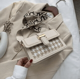 Retro Geometric Small Square Bag for Women – 2025 Trendy Contrast Color Shoulder Bag, Stylish Banquet & Evening Crossbody Messenger Purse
