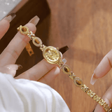 Women’s Natural Jade Bracelet Watch – Luxury Retro Gold Quartz Wristwatch with Small Oval Dial – Vintage Elegant Clock Gift for Ladies
