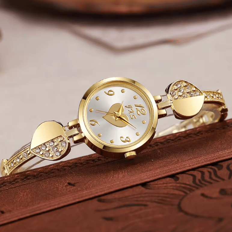 Women’s Small Gold Quartz Watch – Compact Round Dial with Diamond Inlaid Bracelet – Elegant & Stylish Wristwatch for Ladies