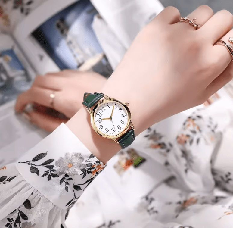 Women’s Candy Color Quartz Watch – Simple Dial, PU Leather Strap – Minimalist Fashion Wristwatch for Girls & Ladies | Reloj de Mujer Montre Femme