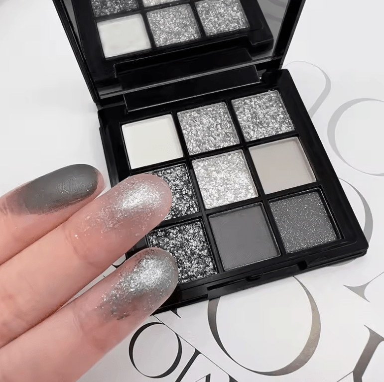 Black Swan 9-Color Eyeshadow Palette – Glitter & Matte Shades for Smoky Eyes – Dark Silver, Light Gray, Charcoal Tones – Dramatic Glam & Punk-Inspired Makeup