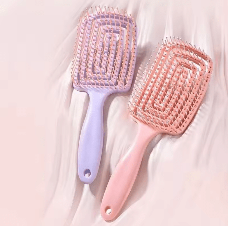 Elastic Hollow Hair Brush – Scalp Massage Detangling Comb for Fast Blow Drying & Hair Styling – Anti-Knot, Lightweight & Flexible Design
