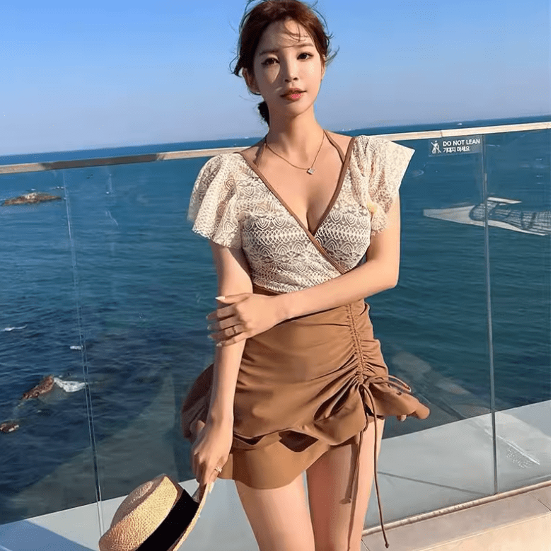2025 Korean Fashion One-Piece Swimsuit – Slimming Deep V-Neck Dress-Style Swimwear with Double Color Design & Tummy Control – Women’s Monokini
