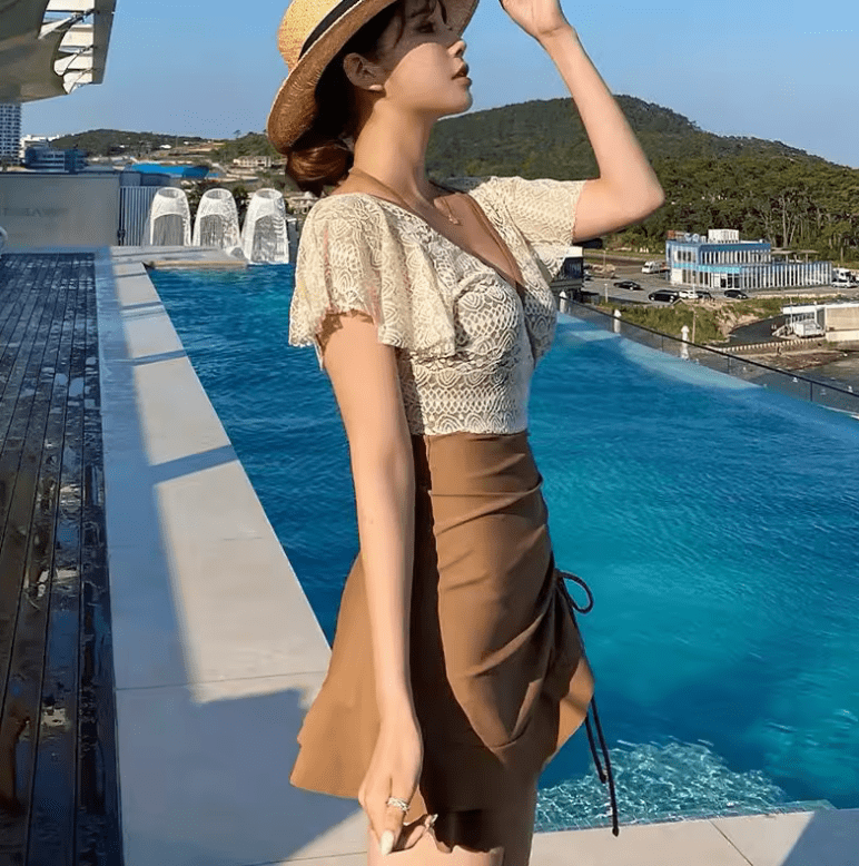 2025 Korean Fashion One-Piece Swimsuit – Slimming Deep V-Neck Dress-Style Swimwear with Double Color Design & Tummy Control – Women’s Monokini