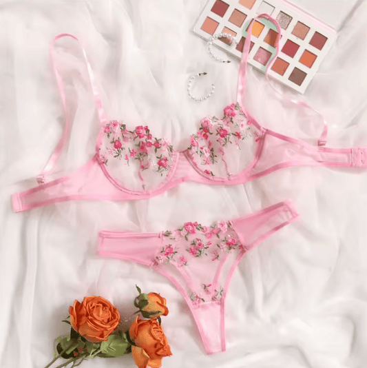 Women’s Sexy Lace Lingerie Set – 2-Piece Transparent Embroidered Bra & Panty – Elegant Erotic Underwear