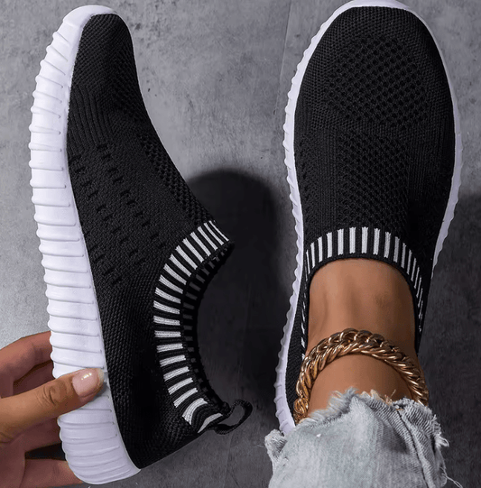 Women’s Breathable Knit Sneakers – Lightweight Mesh Lace-Up Low-Top Outdoor Shoes for Casual Wear