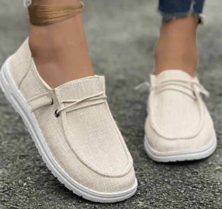 2025 Women’s Spring Slip-On Canvas Flats – Fashionable Non-Slip Casual Shoes | Lightweight, Cozy & Plus Size Friendly