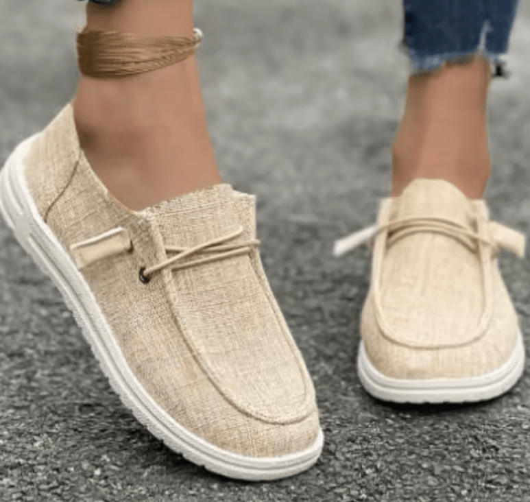 2025 Women’s Spring Slip-On Canvas Flats – Fashionable Non-Slip Casual Shoes | Lightweight, Cozy & Plus Size Friendly