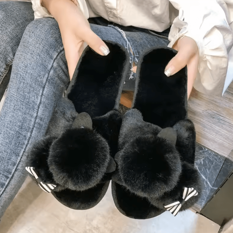 2025 New Women’s Plush Cotton Slippers – Cute Cartoon Indoor Flats with Rubber Sole