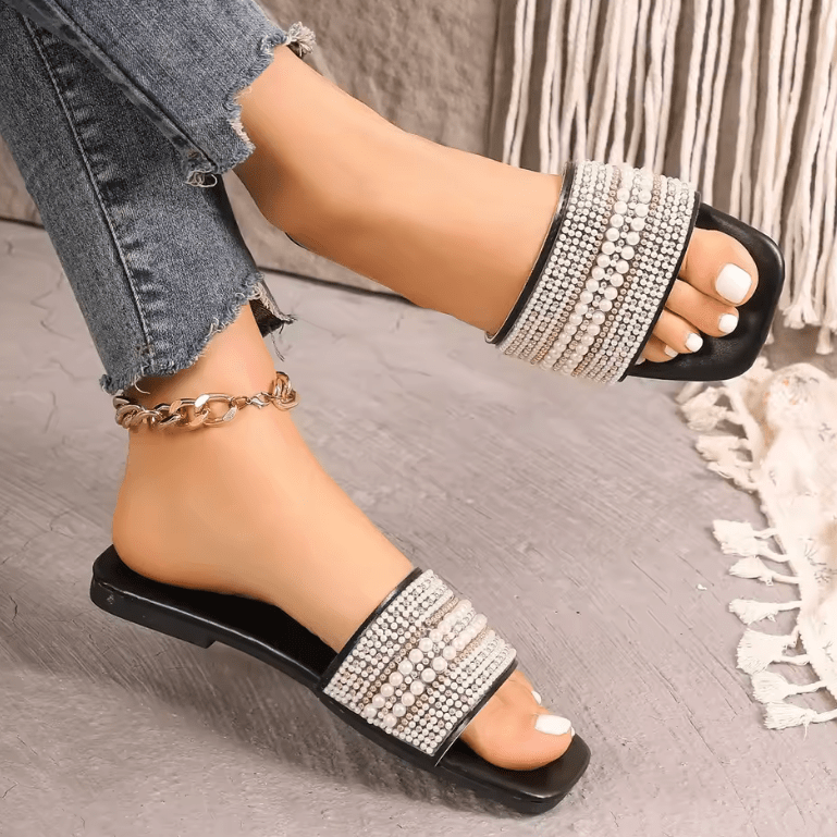 Women’s Lightweight Beach Slippers – Seawater Crystal Design, Flat Bottom, One-Row Beading, Breathable Polyamide Fabric, Casual Summer Slides