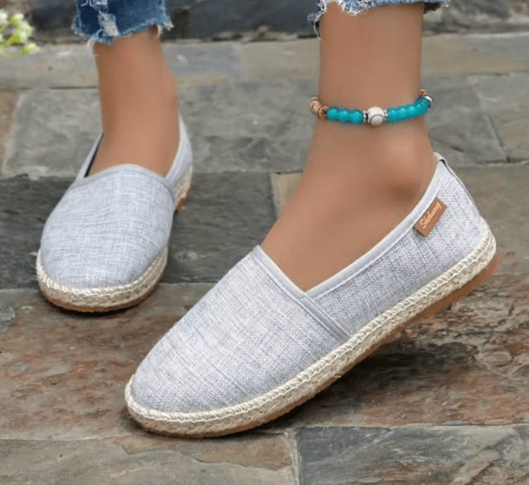 Women’s Canvas Flat Shoes – 2025 Breathable Non-Slip Espadrilles | Summer Solid Color Casual Slip-On Flats
