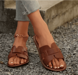 Women’s Solid Color Open-Toe Slippers – 2025 Summer Flat Sandals | Casual, Comfortable & Versatile Slip-Ons