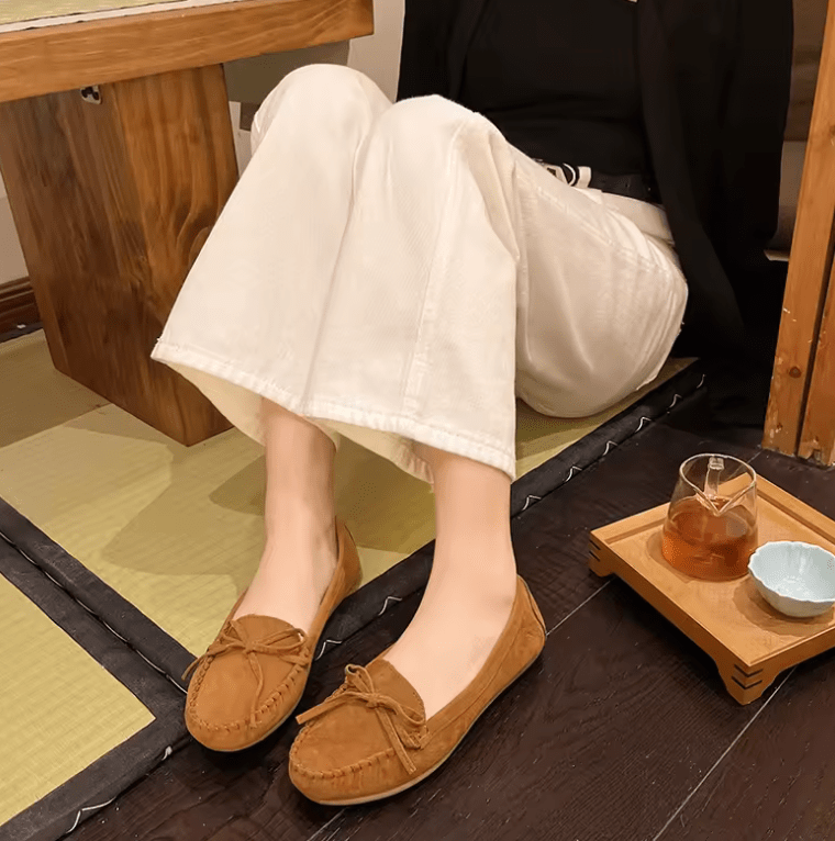 Women’s Leather Loafers – Slip-On Flats for Spring & Autumn | Casual Soft Shoes with Cashmere Lining