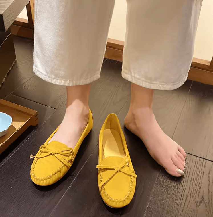 Women’s Leather Loafers – Slip-On Flats for Spring & Autumn | Casual Soft Shoes with Cashmere Lining