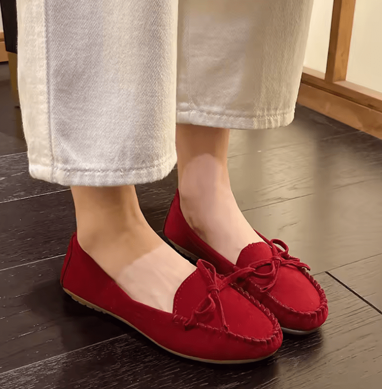 Women’s Leather Loafers – Slip-On Flats for Spring & Autumn | Casual Soft Shoes with Cashmere Lining
