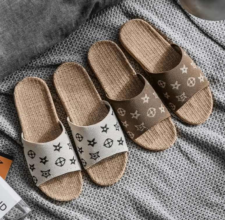 Unisex Linen Slippers – Anti-Slip, Thick Sole, Breathable Indoor House Shoes for All Seasons