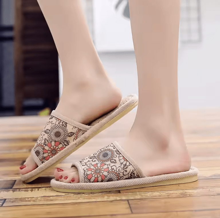 Cotton Linen Indoor Slippers – Unisex Home Shoes for Fairs, Market Stalls & Everyday Use