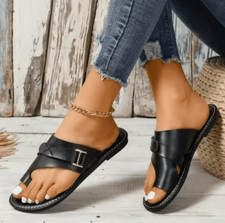 Women’s Casual Beach Slippers – Summer Flats & Flip-Flop Sandals