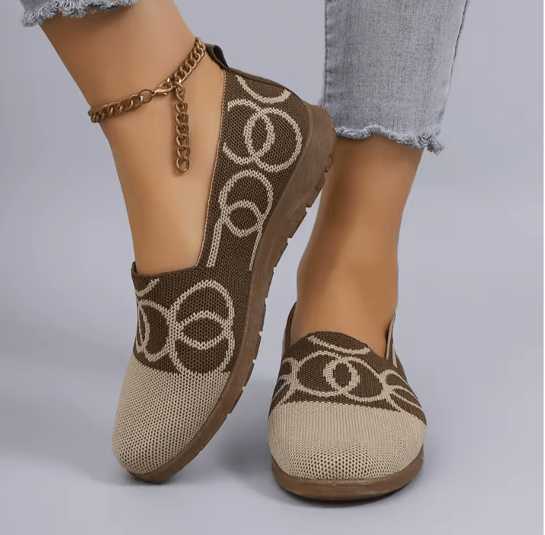 Women’s Spring Slip-On Shoes – Soft Sole, Breathable & Wear-Resistant