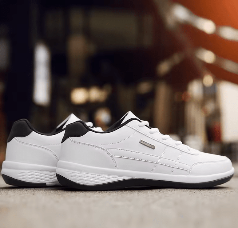 Men’s Leather Casual Shoes – Lace-Up, Wear-Resistant & Vulcanized for Outdoor Comfort