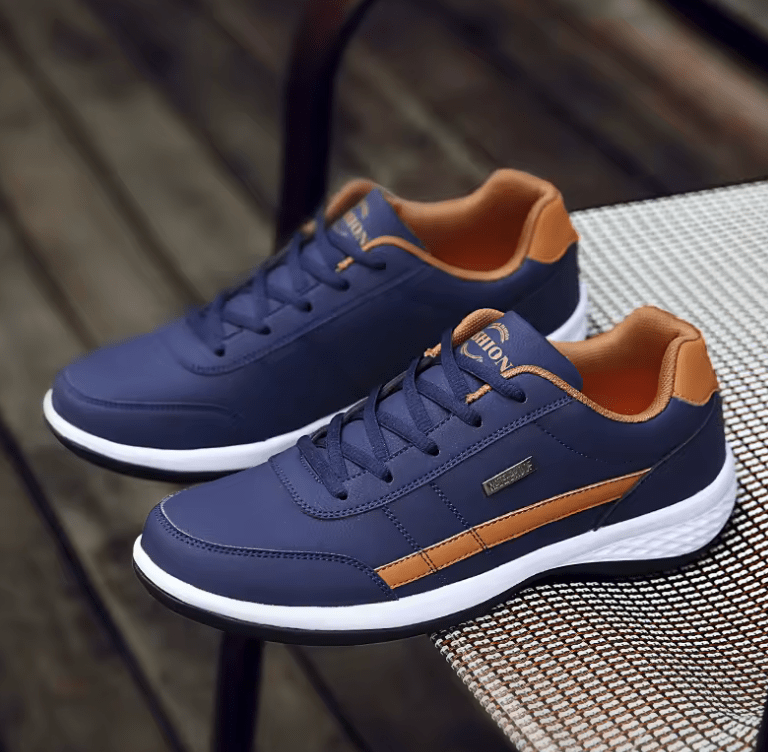 Men’s Leather Casual Shoes – Lace-Up, Wear-Resistant & Vulcanized for Outdoor Comfort