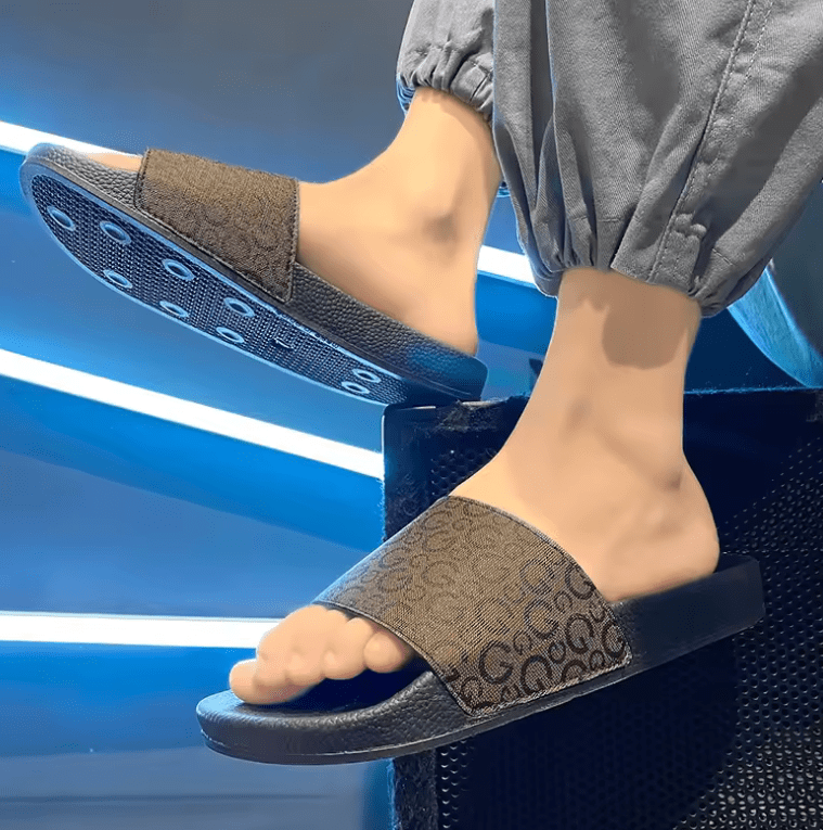 Men’s Fashion Slippers & Slides – Printed Outdoor Beach Sandals
