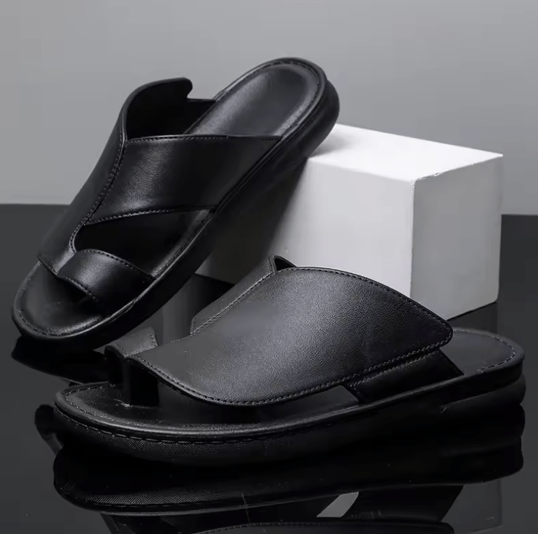 2025 Men’s Fashion Soft Bottom Slippers – Non-Slip Clip-Toe Beach Sandals | Casual Summer Outdoor Wear for Stylish Comfort