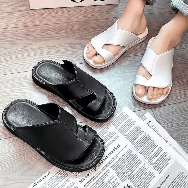 2025 Men’s Fashion Soft Bottom Slippers – Non-Slip Clip-Toe Beach Sandals | Casual Summer Outdoor Wear for Stylish Comfort