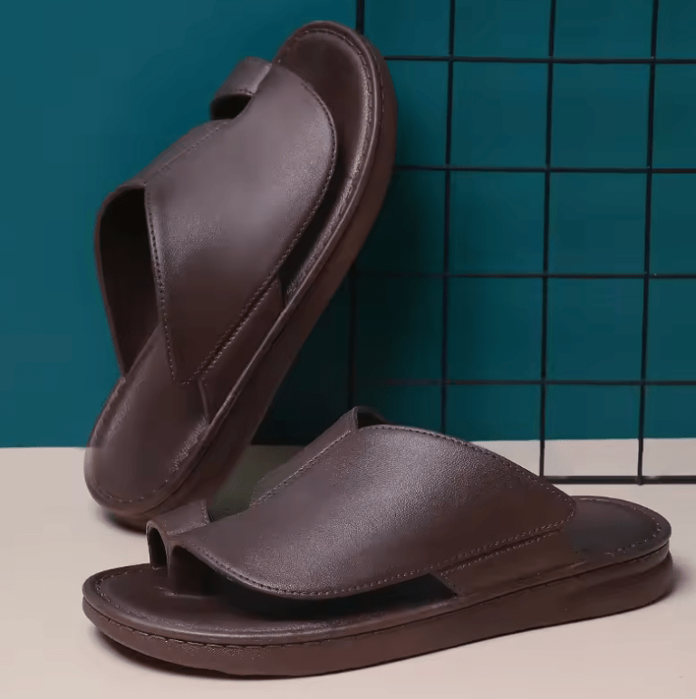 2025 Men’s Fashion Soft Bottom Slippers – Non-Slip Clip-Toe Beach Sandals | Casual Summer Outdoor Wear for Stylish Comfort