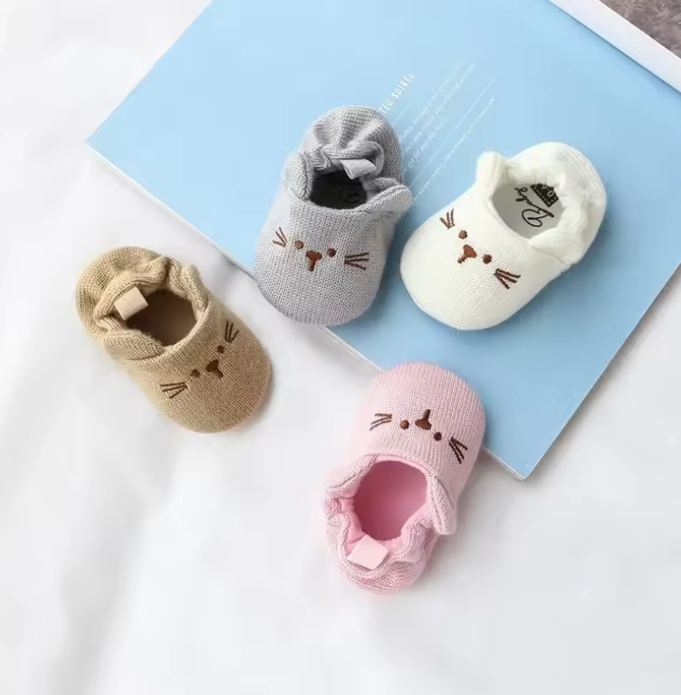 Newborn Baby Crib Shoes – Cute Animal Ear Soft Sole First Walker Shoes for Boys & Girls (0-18 Months)