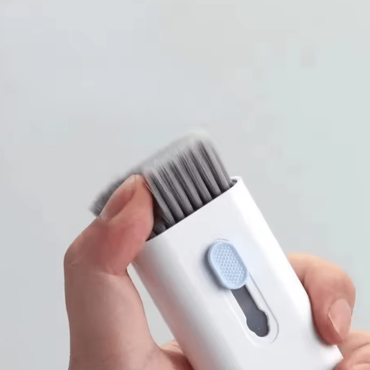 7-in-1 Earbuds Cleaning Pen Kit – Multi-Tool Set for Wireless Earphones & Charging Case Cleaning