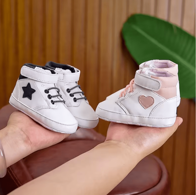 Cute Lightweight Baby Sneakers – Non-Slip Walking Shoes for Boys & Girls, Indoor Outdoor Comfort for Spring & Autumn